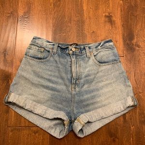 urban outfitters denim shorts